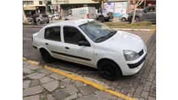RENAULT - CLIO - 2004/2004 - Branca - R$ 18.900,00